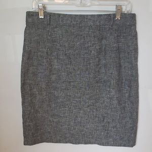 Grey skirt